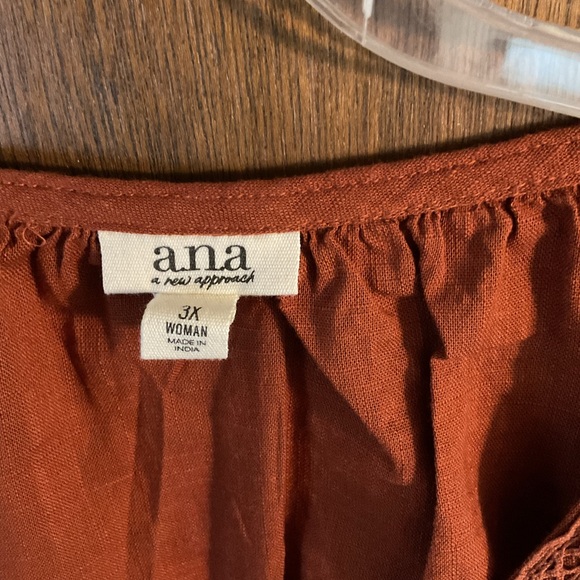 Women's Rust Top - Picture 2 of 3